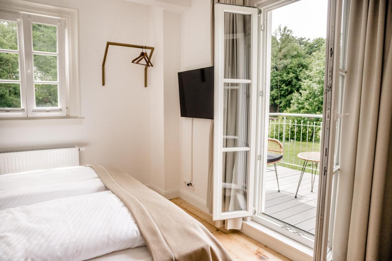 Hotel Gut Landscheid Burscheid Eksteriør bilde